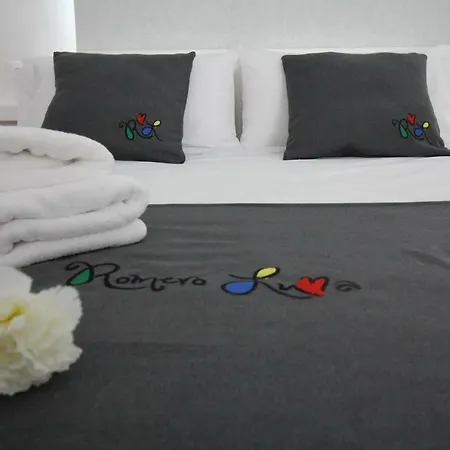 Romero Luna Apartment